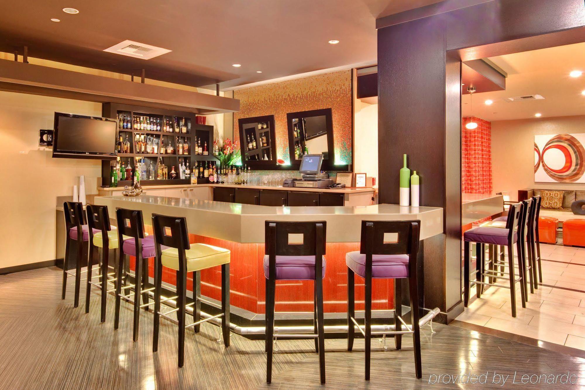 Holiday Inn Hotel&Suites Anaheim, an IHG Hotel Restaurant foto